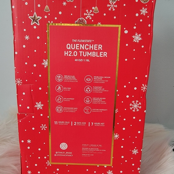 Stanley Red Santa Tumbler - Picture 7 of 7